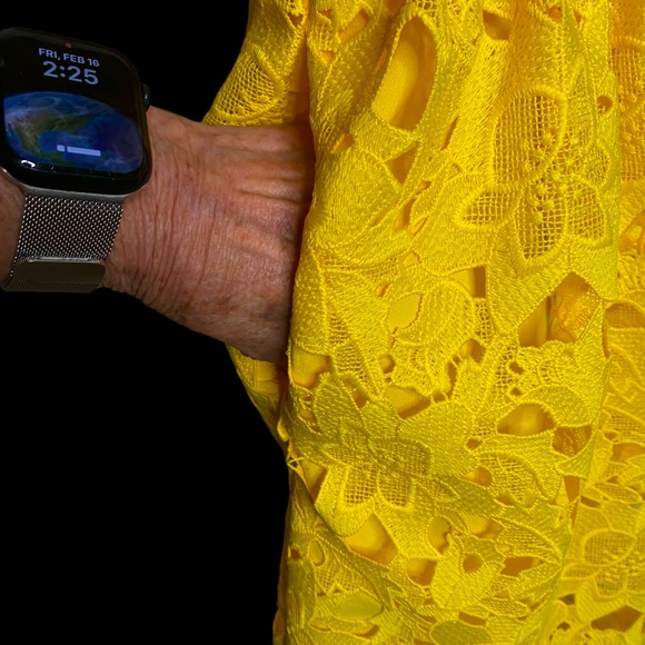 Yellow Dress w/pockets size 12. Short 36” from shoulder. - Picture 2 of 10